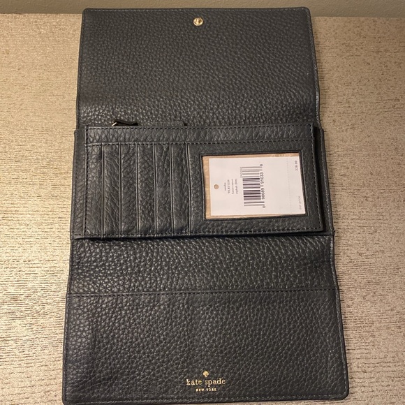 Kate Spade Wallet - Picture 3 of 7